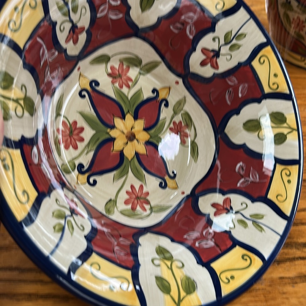 Pier 1 earthenware 11” salad/serving bowl in retired Vallarta pattern. - Picture 2 of 13